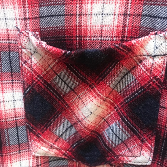 Eden&Olivia. Plaid Button Down Shirt.Modern Flannel. Warm, Soft. Comfy. … - Picture 4 of 13